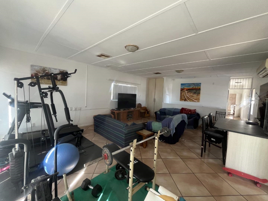 5 Bedroom Property for Sale in Blydeville Northern Cape